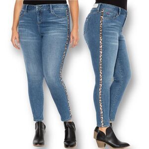 Women’s SLINK HIGH RISE ANKLE - TINA CURVY JEANS SIZE 18 Blue MSRP $88